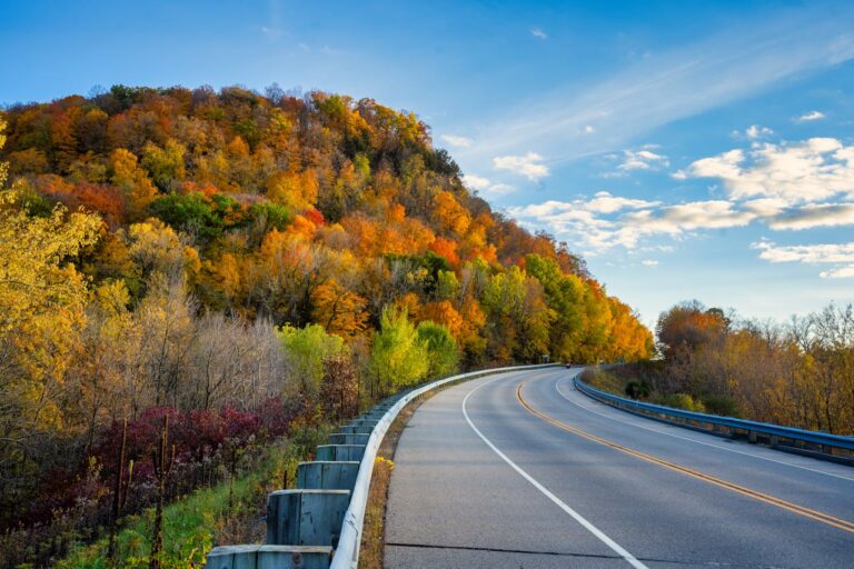 Best U.S. Destinations by Season: Where to Go and When